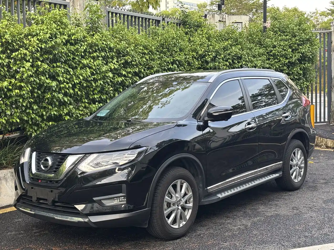 Nissan X-Trail 2025 2023 Classic 2.0L 2WD Smart Premium Edition