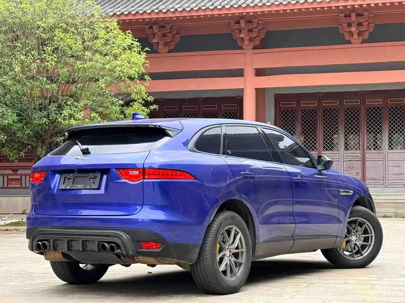 Jaguar F-PACE 2018 2018 2.0T 4WD Urban Premium Edition