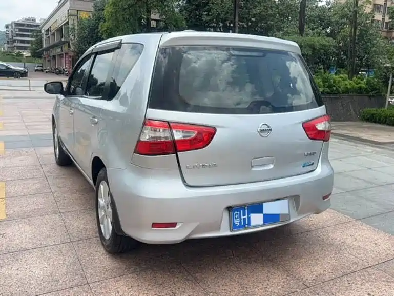 Nissan Livina 2015 2015 1.6XE CVT Comfort Edition