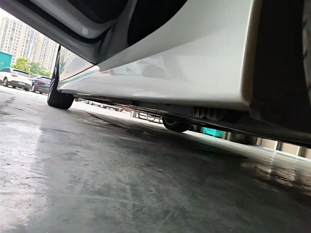 BMW 3 Series 2023 325Li M Sport Package фото 22