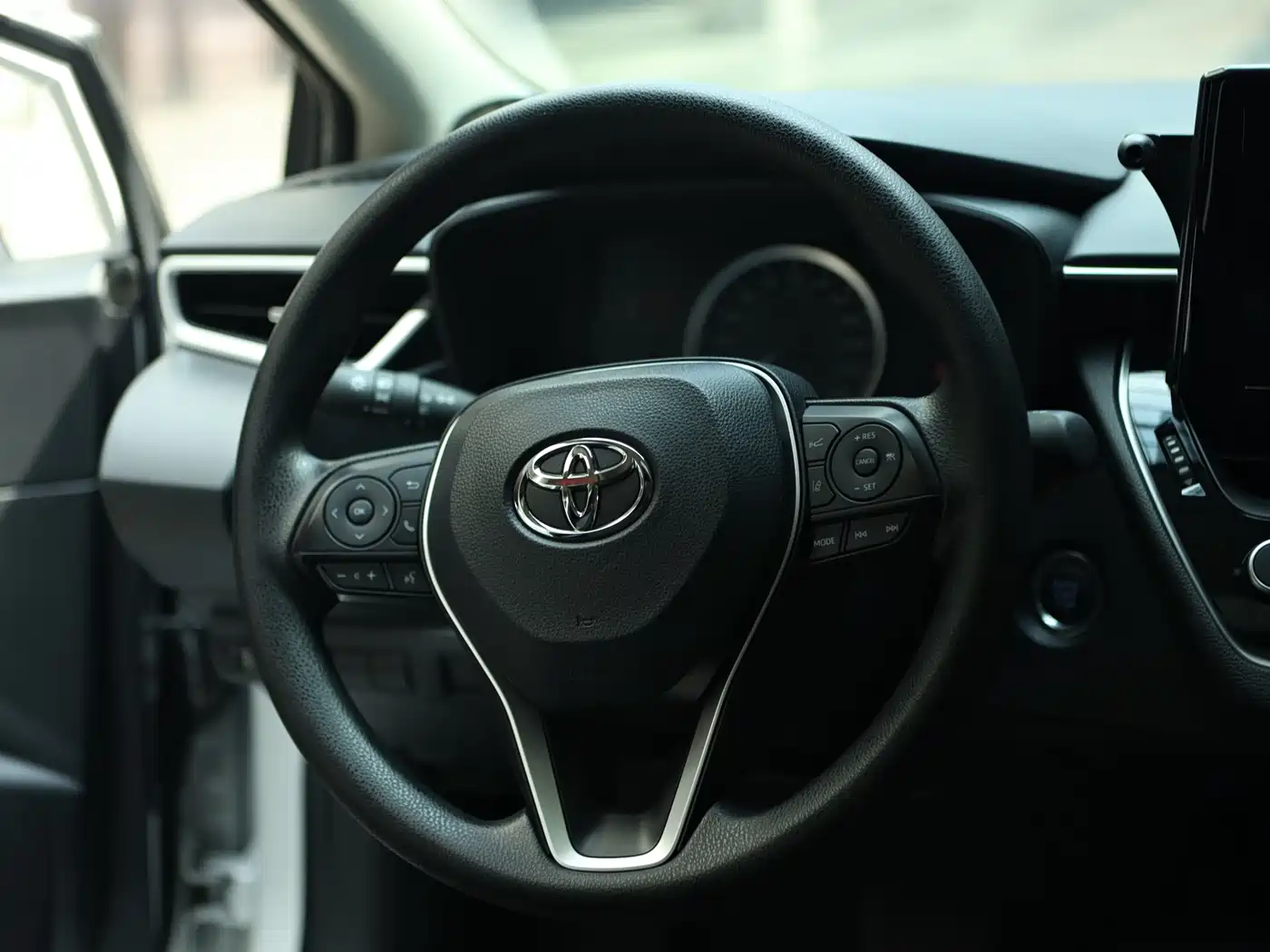 Toyota Corolla 2021 1.2T S-CVT Elite PLUS Edition фото 15