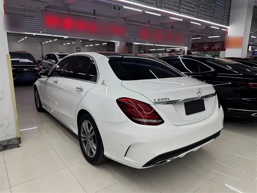 Mercedes-Benz C-Class 2018 C 200 L Sport Edition фото 6