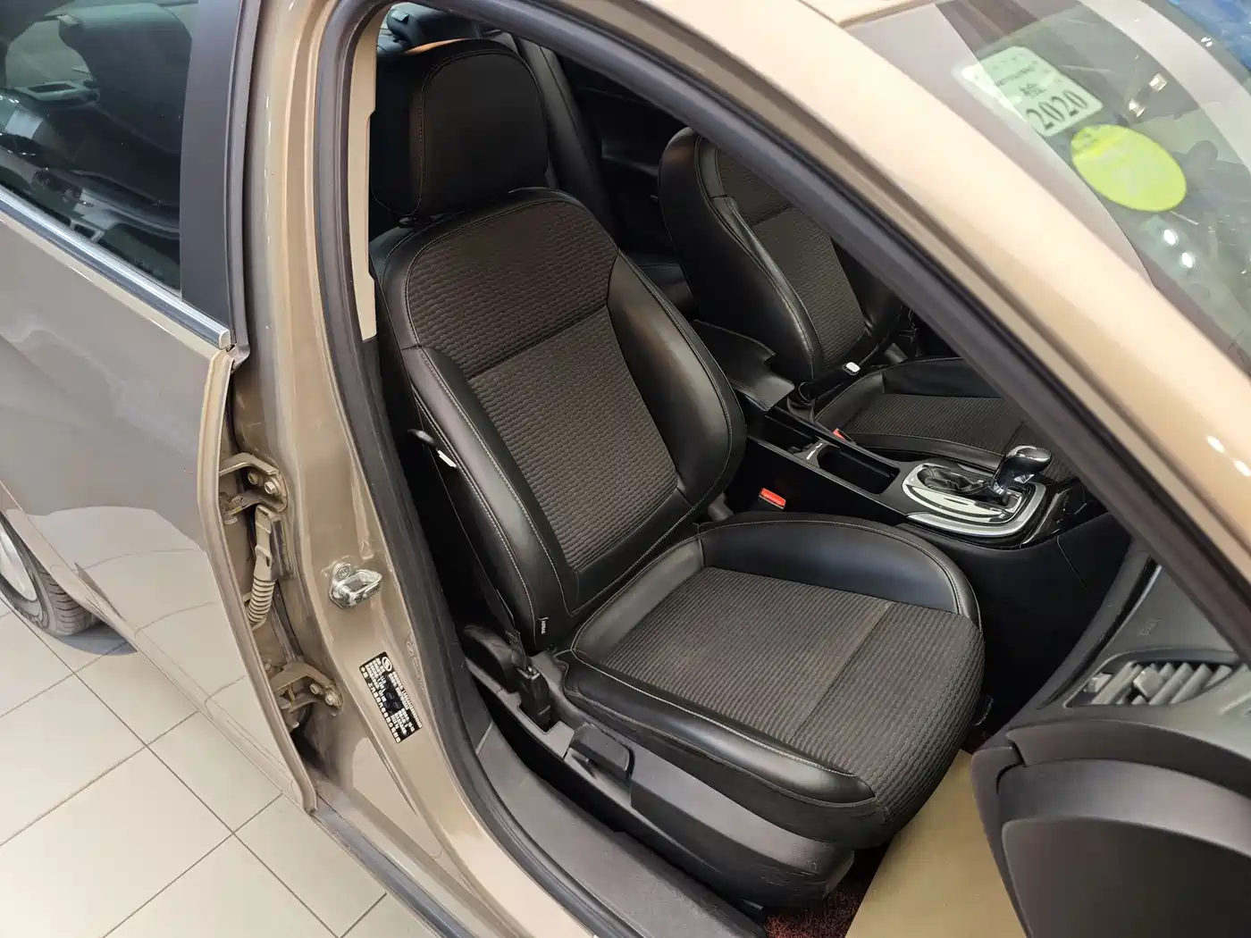 Buick Regal 2015 1.6T Leading Tech Edition фото 33