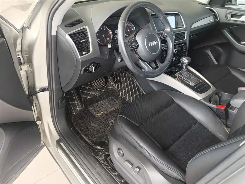 Audi Q5 2016 40 TFSI Progressive Model фото 16