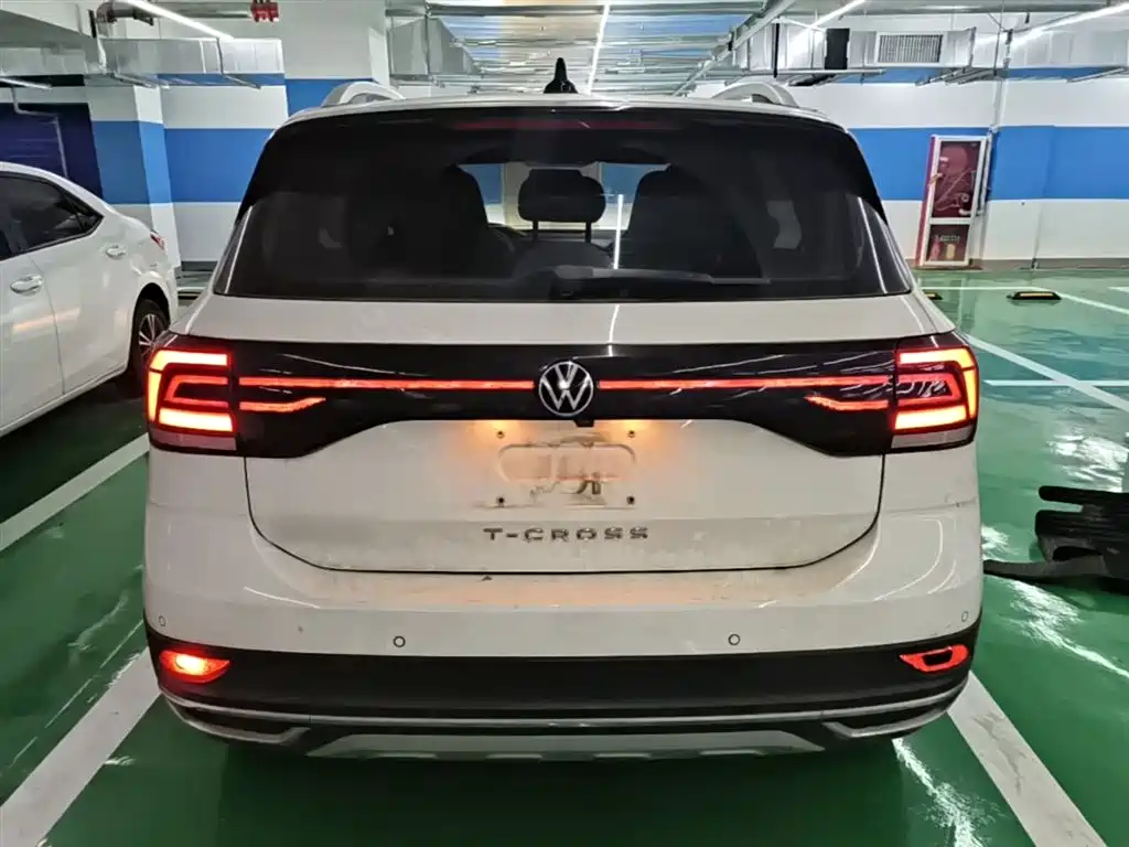 Volkswagen T-Cross 2021 1.5L Auto Comfort Edition фото 6