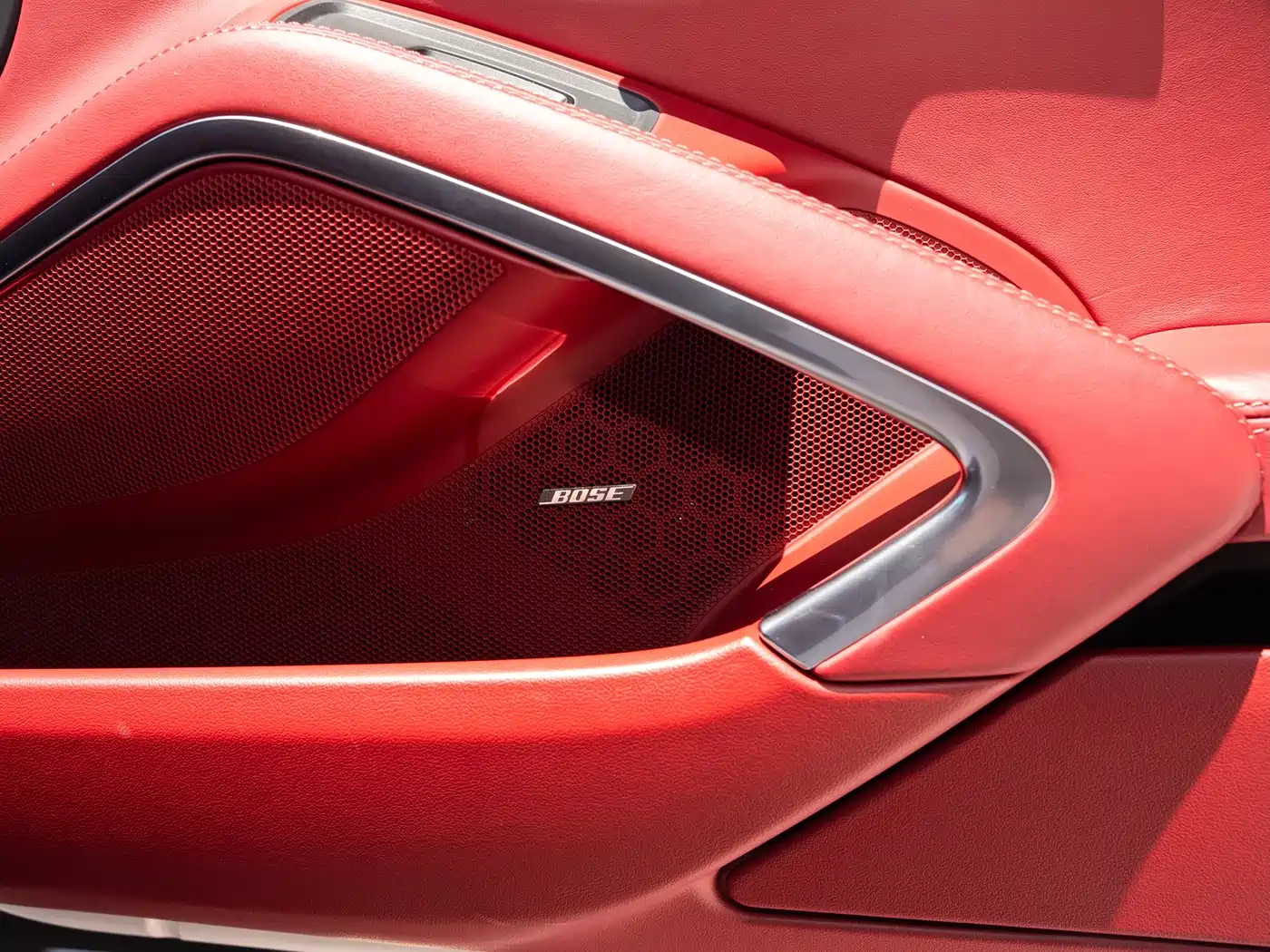 Porsche 718 2022 Cayman T 2.0T фото 18