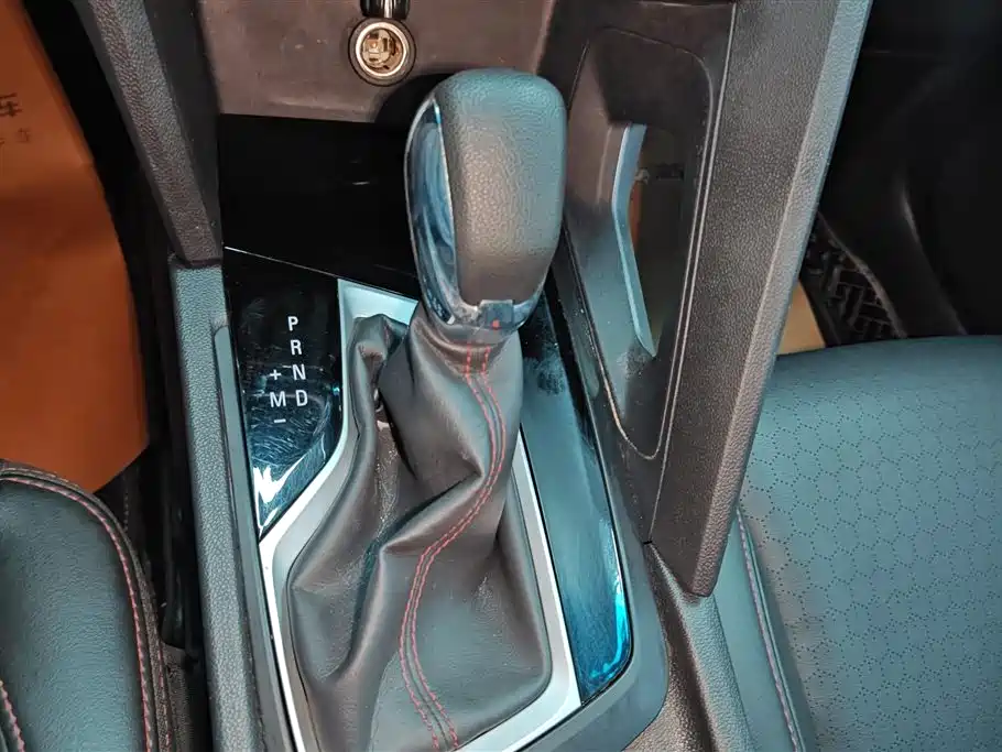 Chevrolet Volando 2020 Mild Hybrid Redline 530T Automatic Premium Edition (5+2 seater) фото 16