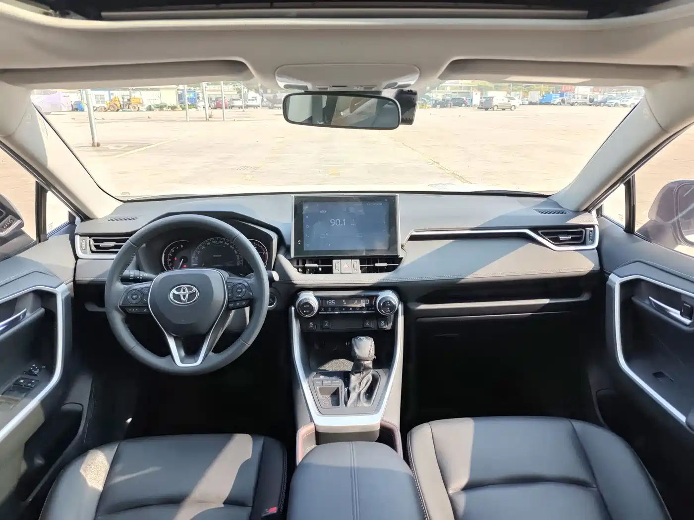 TOYOTA RAV4 RONGFANG