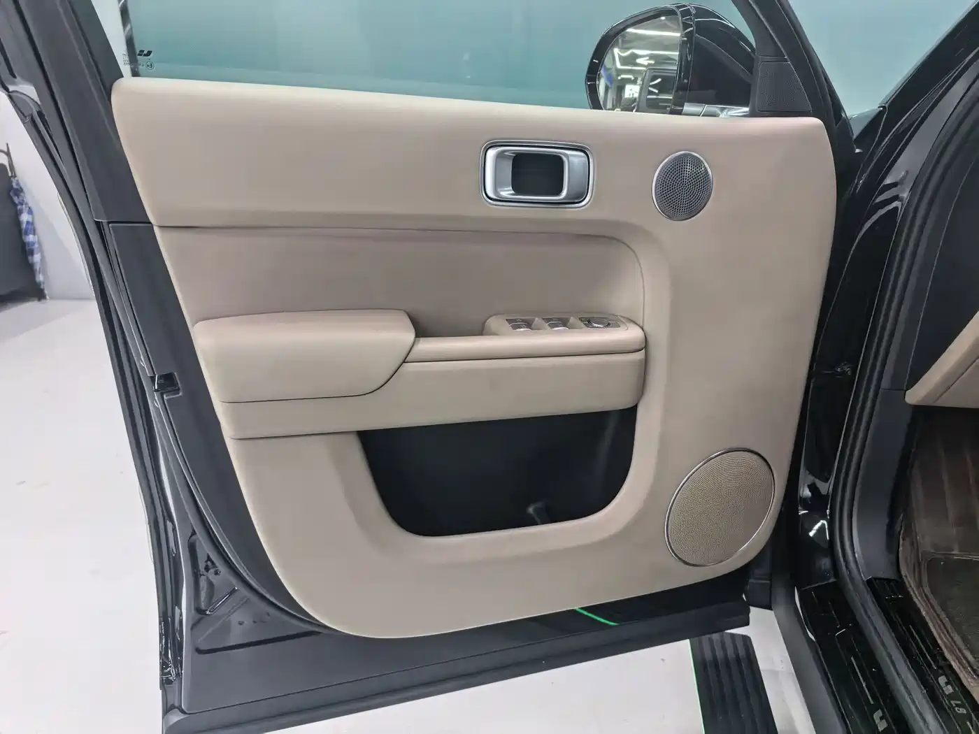 Li Auto Li L8 2025 2025 Max Smart Renewal Edition