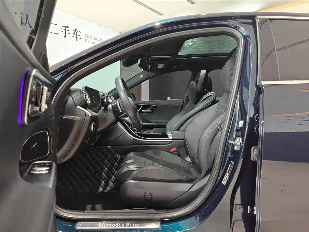 Mercedes-Benz C-Class 2024 C 260 L Sport фото 3