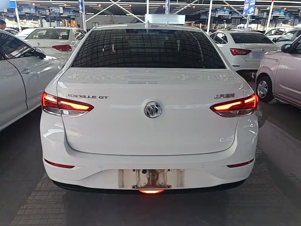 Buick Excelle 2021 Facelift Exemplar 1.5L Auto Elite фото 6