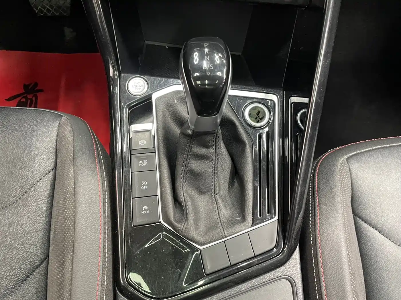 Volkswagen Tayron 2022 280TSI 2WD Luxury Smart Connect Edition фото 13