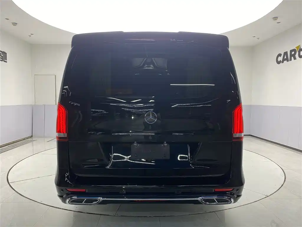 Mercedes-Benz Vito 2023 2.0T Elite 7-Seater фото 29