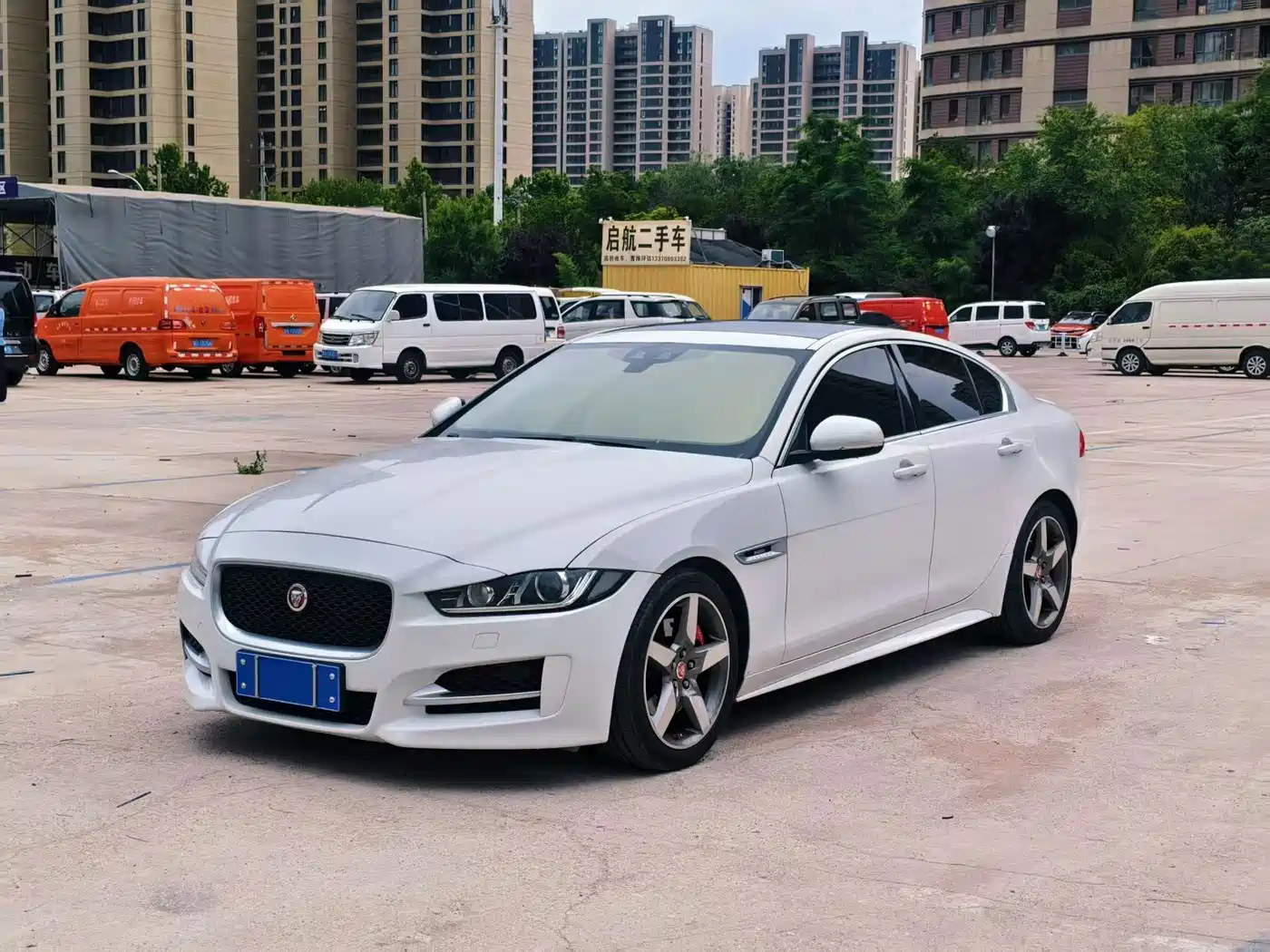 Jaguar XE 2016 2015 2.0T 200PS R-Sport
