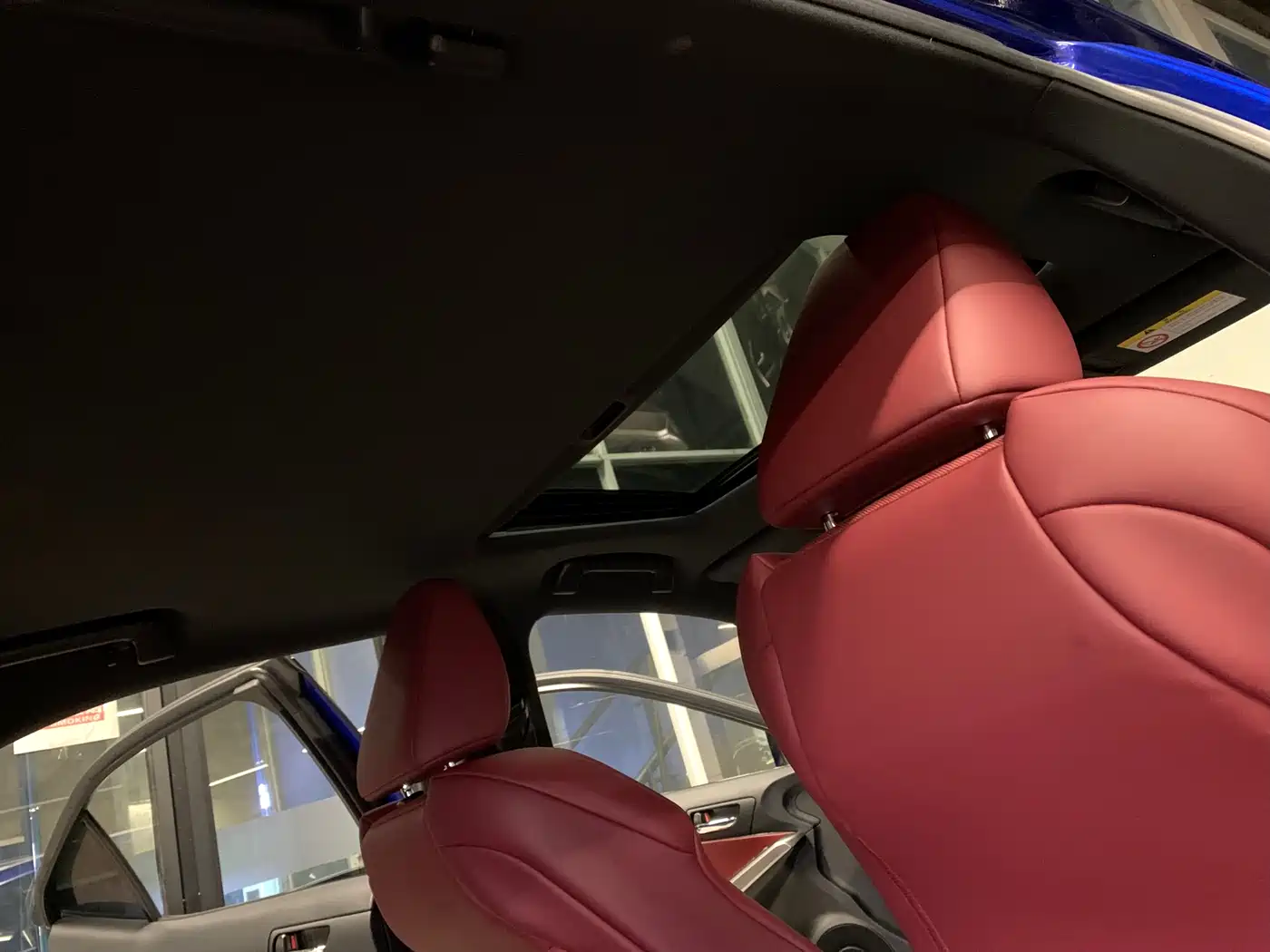 Lexus IS 2015 200t F SPORT фото 16