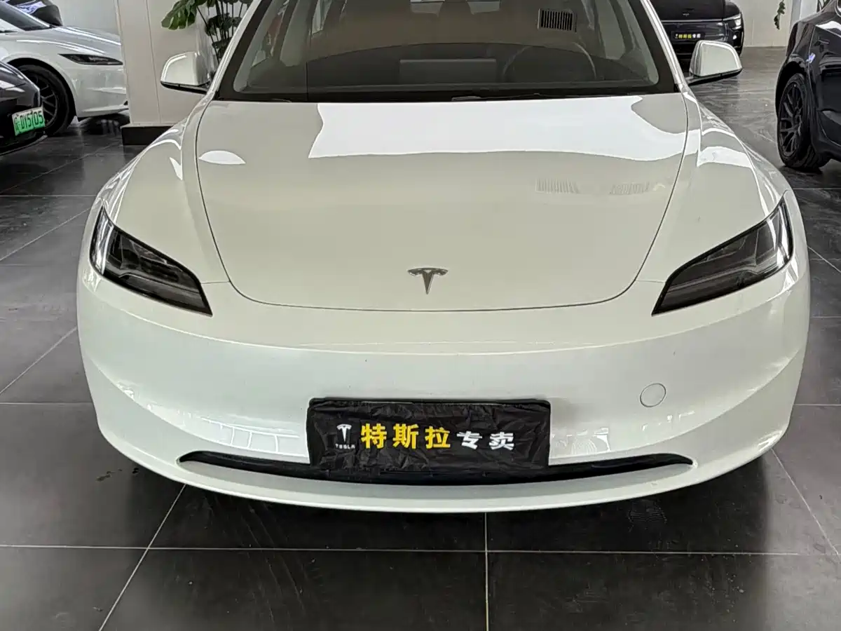 Tesla Model 3 2025 2025 Model Rear-Wheel Drive Edition