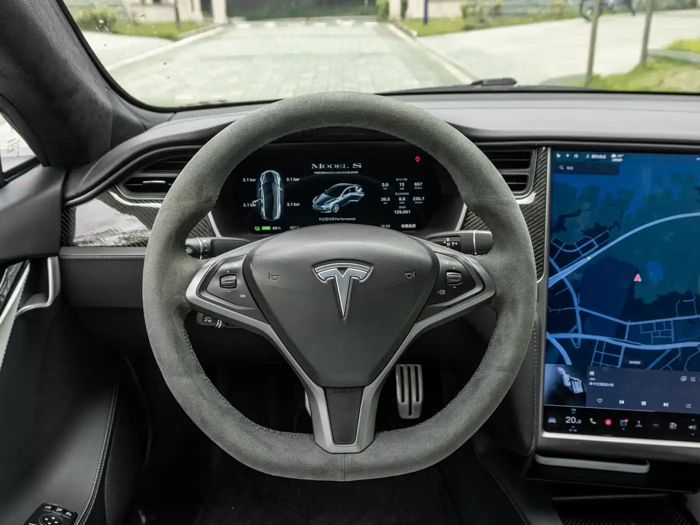 Tesla Model S 2019 Performance High-performance Version фото 9