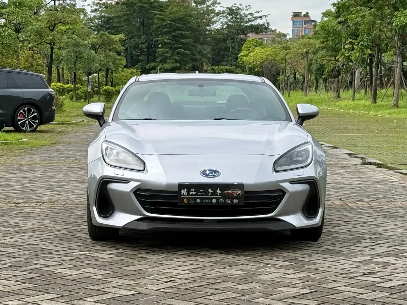 Subaru BRZ 2022 2.4L Manual фото 2