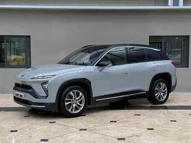 NIO ES6 2021