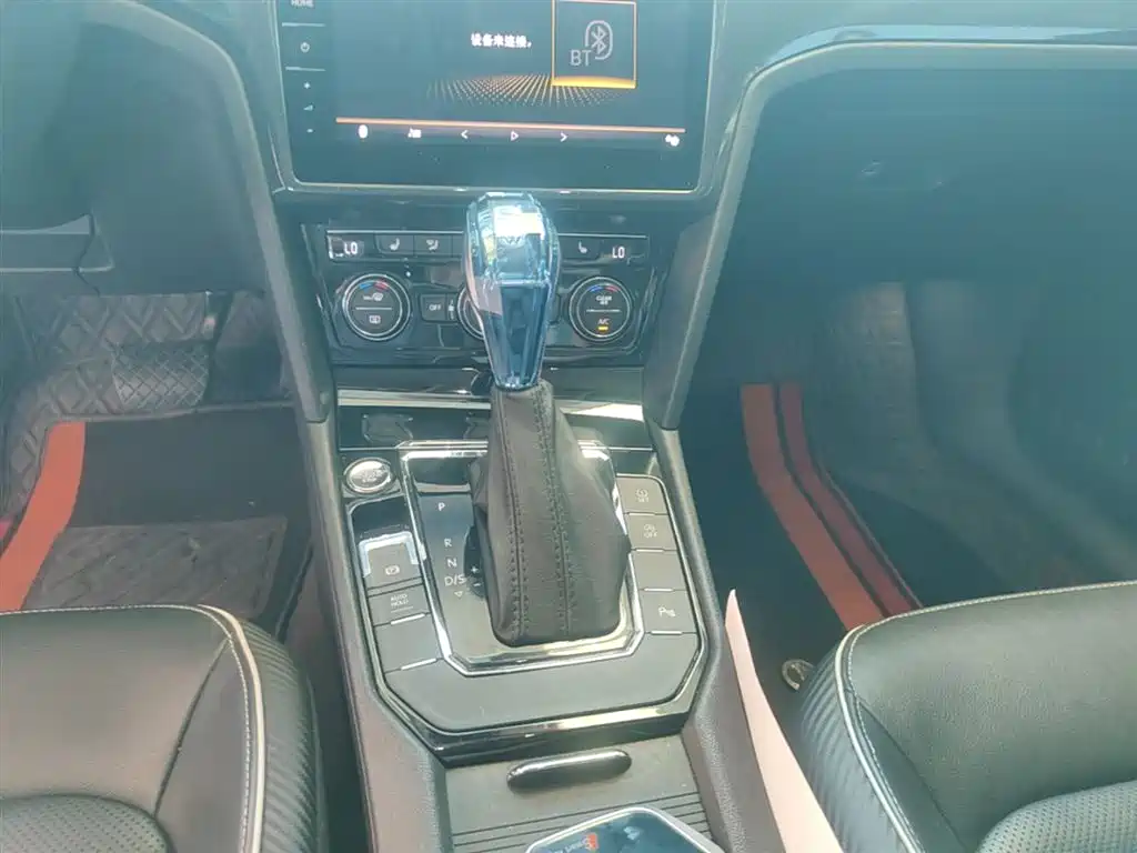 Volkswagen Lamando 2019 280TSI DSG Luxury Edition China VI фото 14