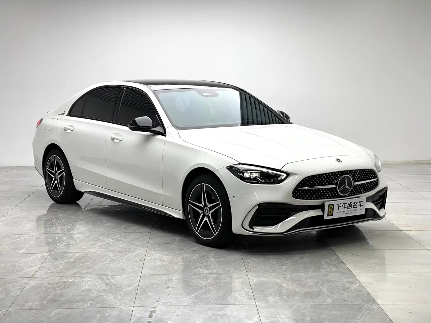 Mercedes-Benz C-Class 2024 Facelift III C 260 L Night Sport Edition фото 3