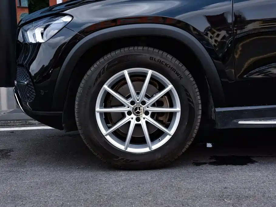 Mercedes-Benz GLE 2020 Facelift GLE 350 4MATIC Fashion Special Edition фото 4