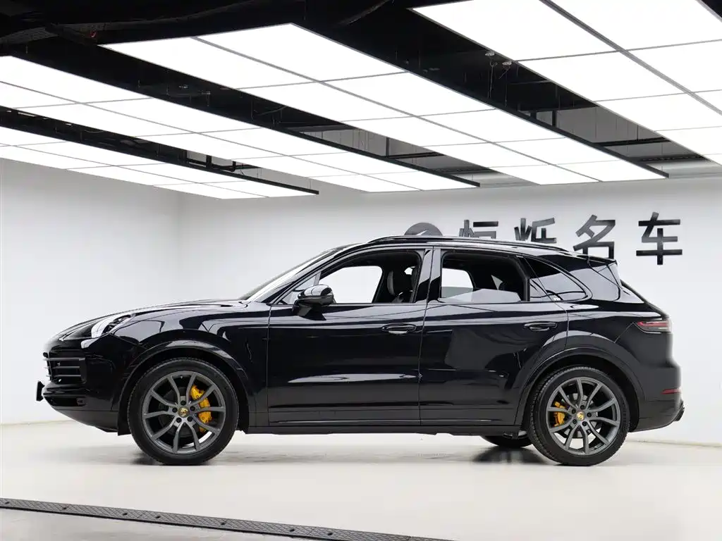 Porsche Cayenne 2019 Cayenne 3.0T фото 36