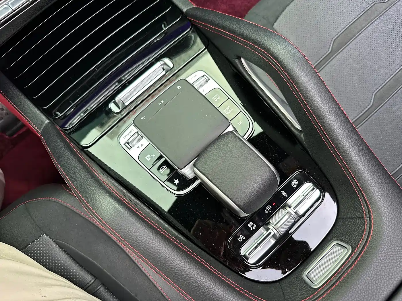 Mercedes-Benz GLE AMG 2023 AMG GLE 53 4MATIC+ фото 8