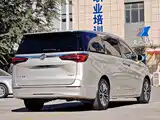 Photo 7 - Buick GL8