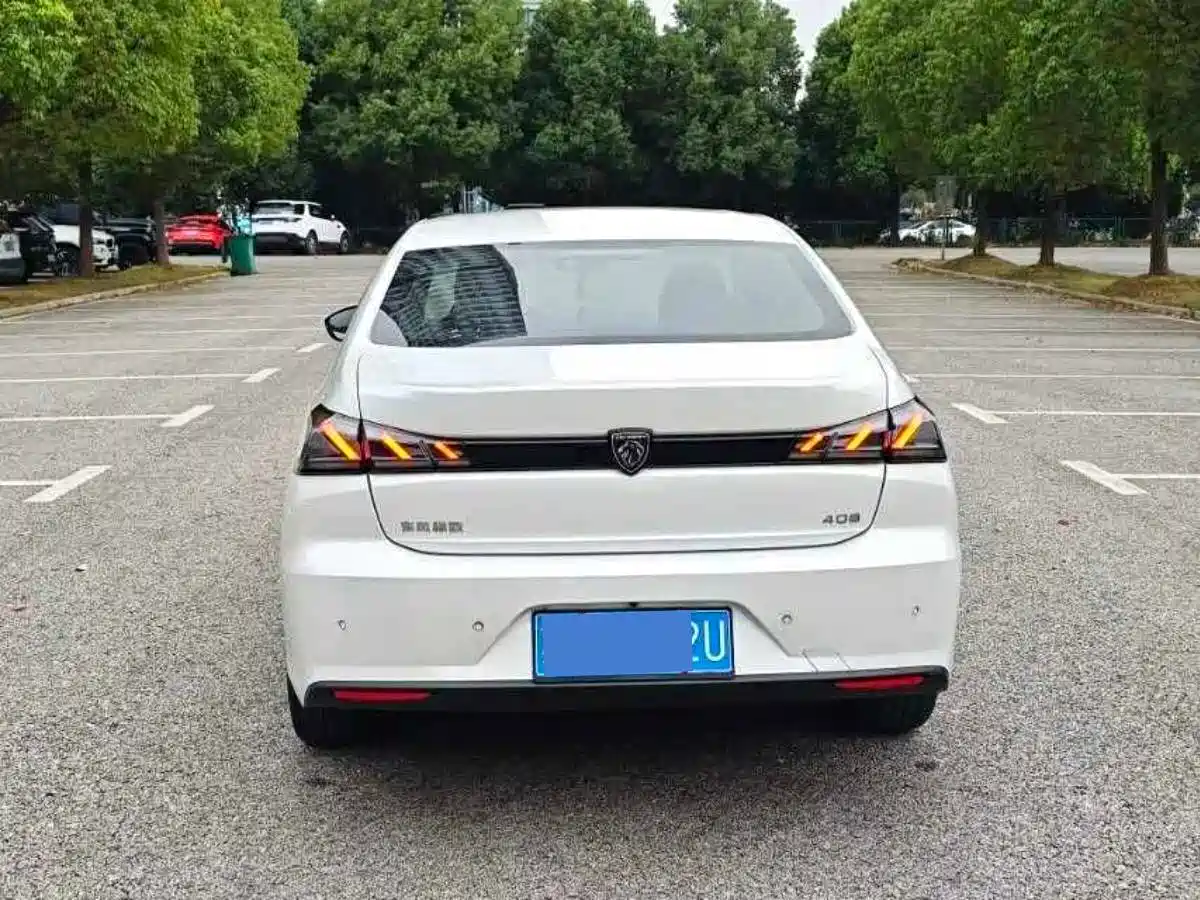 Peugeot 408 2023 2022 1.6T Light Chaser Edition