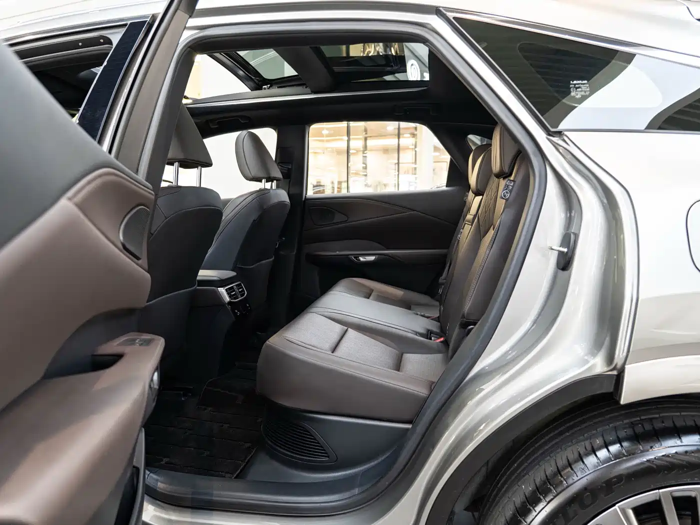 Lexus RX 2025 2025 350h 4WD Premium Edition
