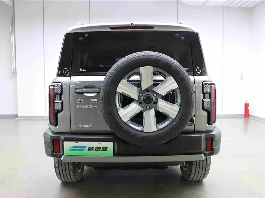 BAIC ORV Beijing Off-Road BJ40 Range Extender 2025 Standard Edition фото 35