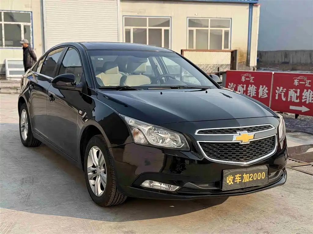 Chevrolet Cruze 2016 1.5L Automatic Fashion Sunroof Edition фото 3