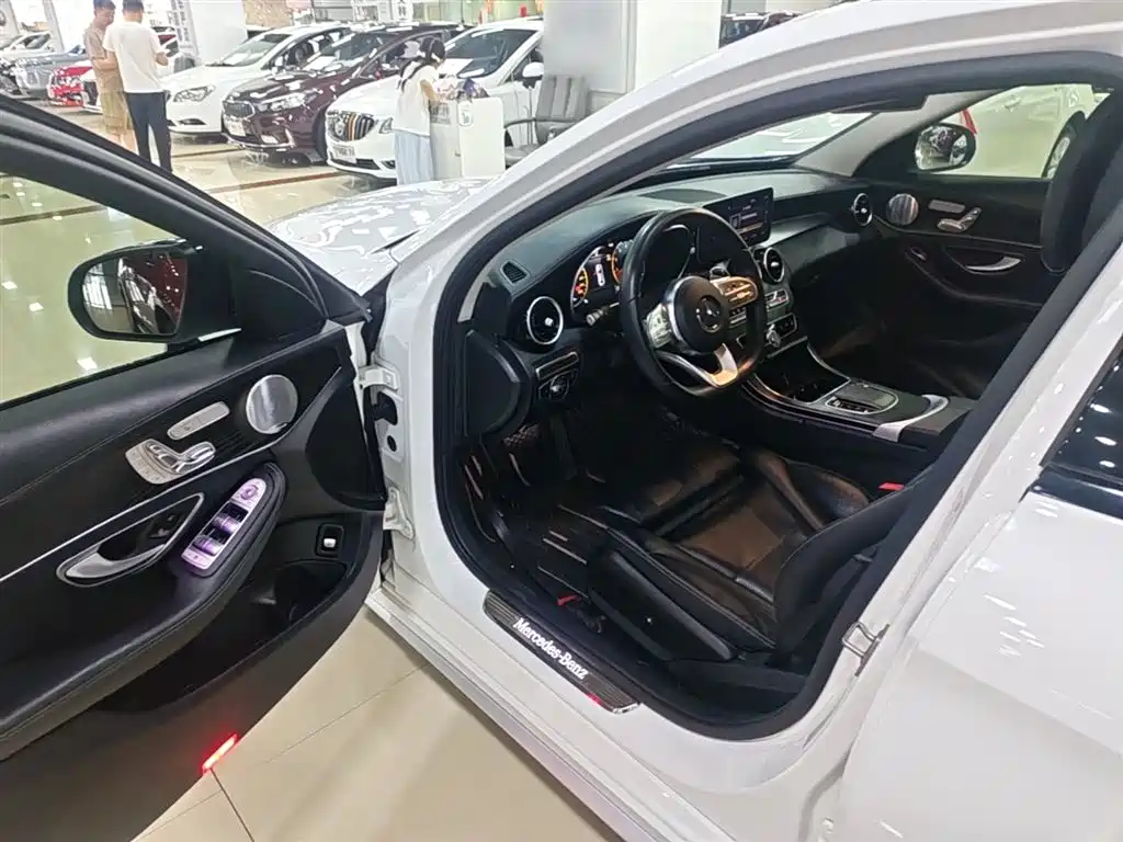 MERCEDES-BENZ CLASS C