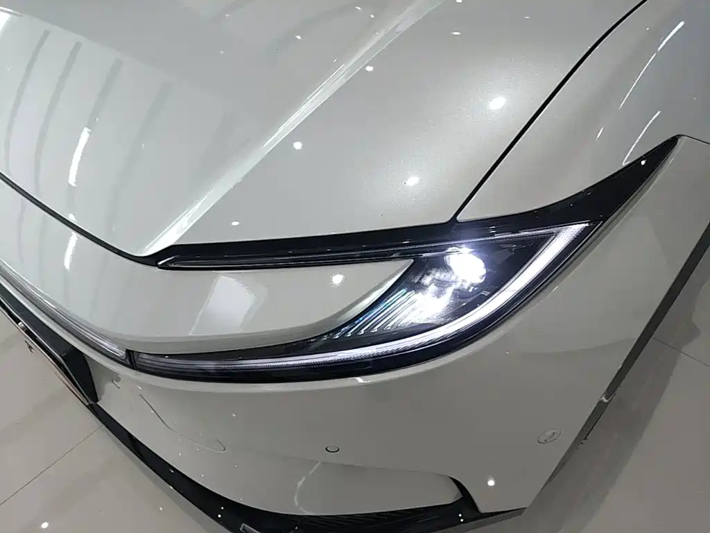 Toyota bZ5 2026 2025 550 PRO Smart Edition