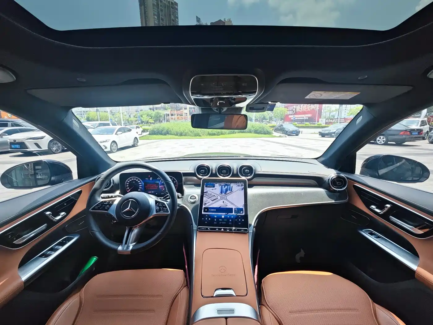 Mercedes-Benz GLC 2024 GLC 260 L 4MATIC Dynamic 5-seater фото 11