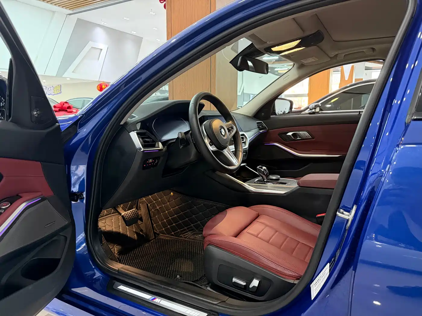 BMW 3 Series 2021 Facelift 325Li M Sport Shadow Edition фото 3