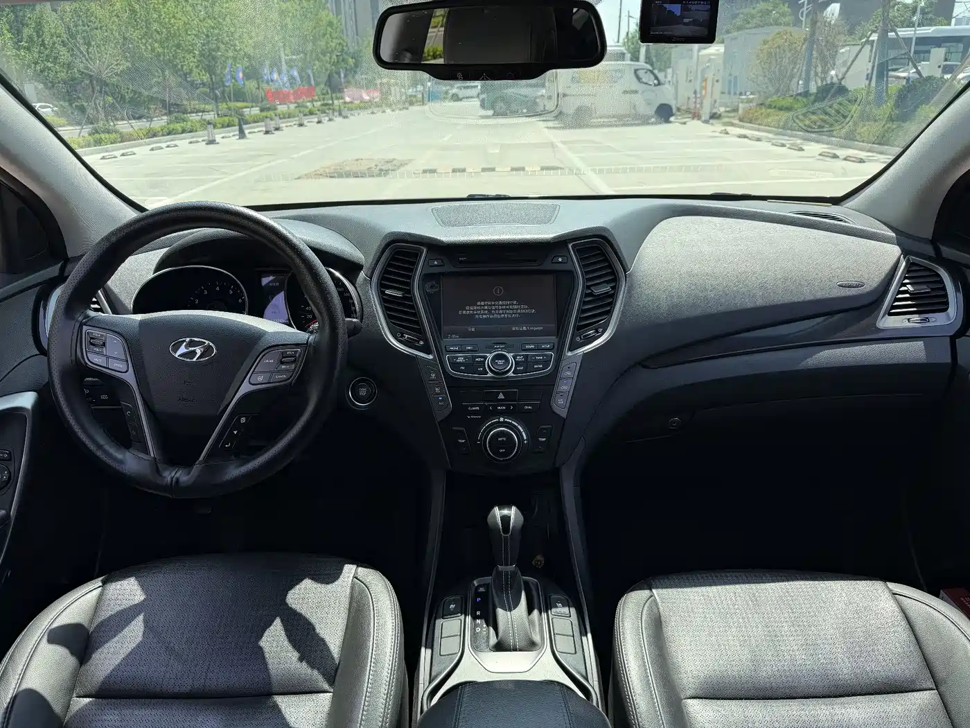 Hyundai Santa Fe (Import) 2013 2013 3.0L 4WD Premium Edition 7-Seater Euro V
