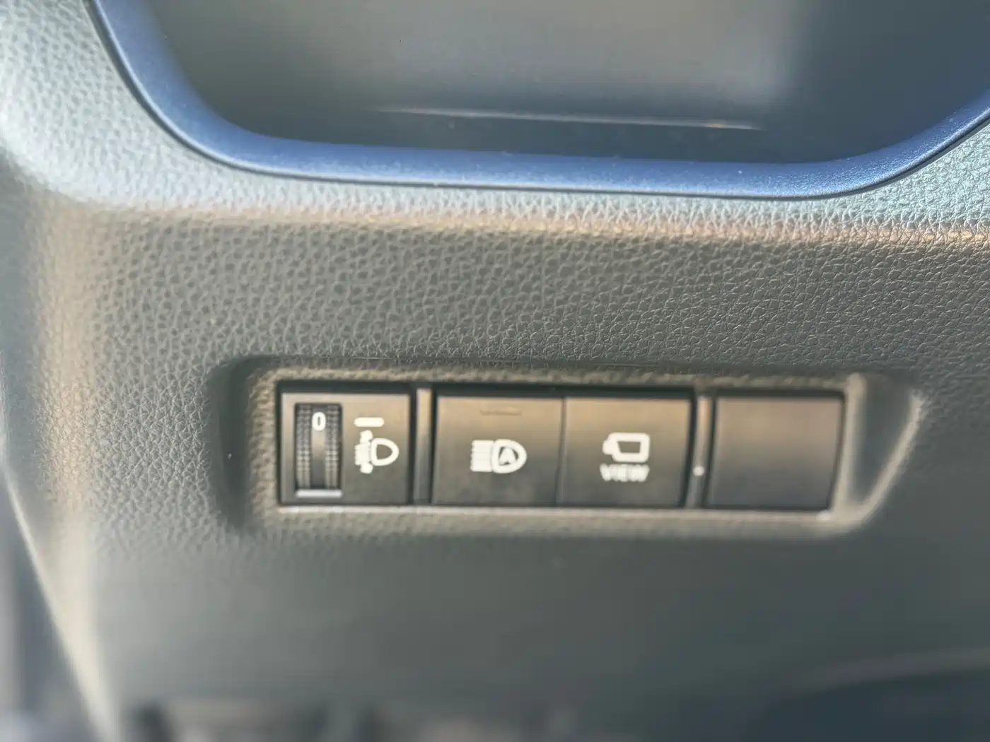 Toyota Wildlander 2020 2.0L CVT AWD Tech Edition фото 18