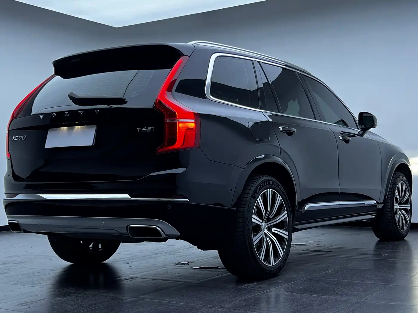 صورة 10 - Volvo XC90