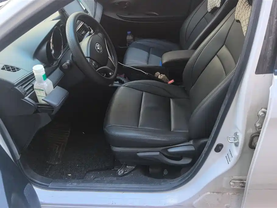 Toyota Vios FS 2021 1.5L CVT Fengchi Edition фото 9