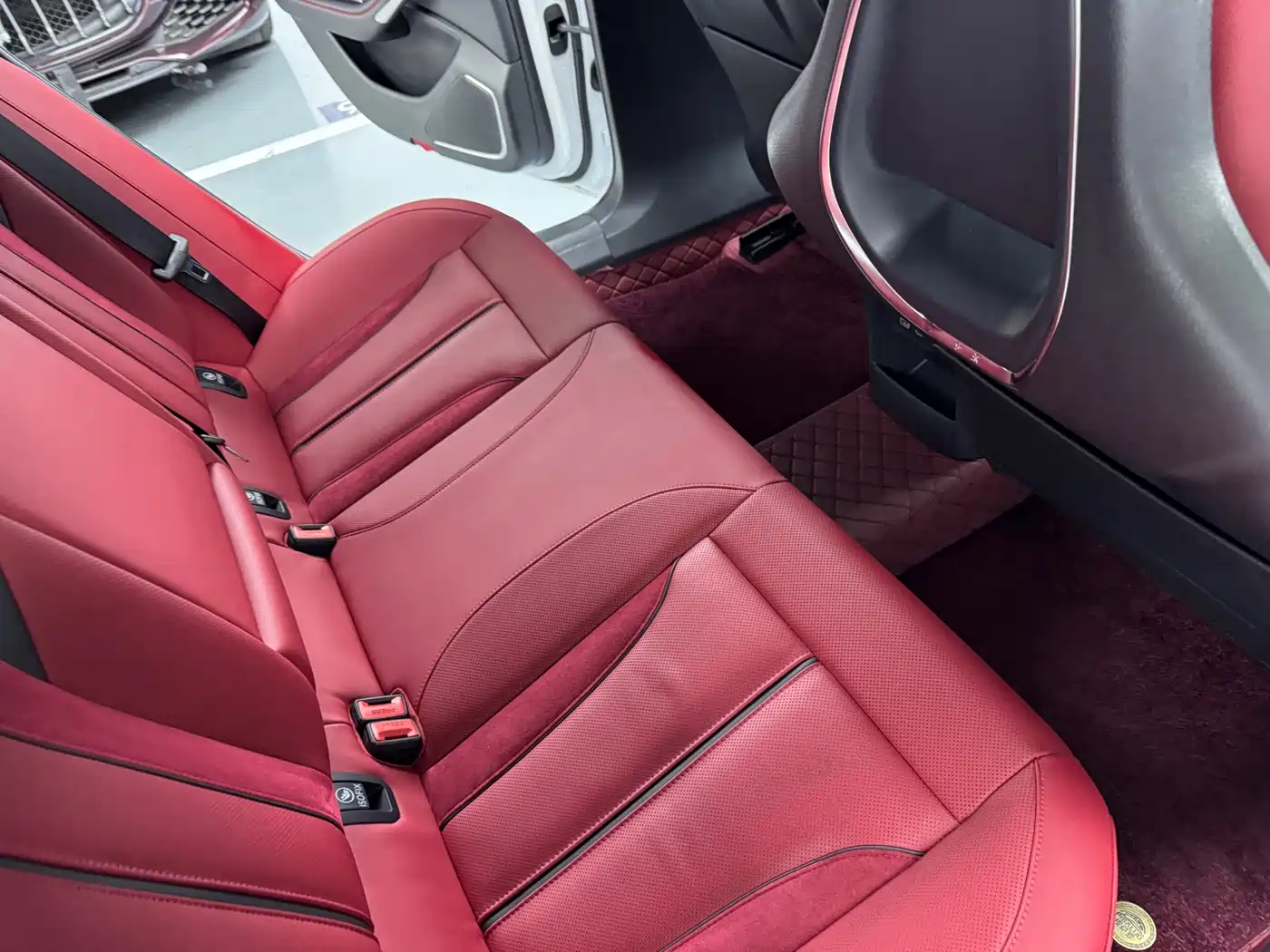 Hongqi H6 2024 Model 2.0T Fashion Edition фото 13