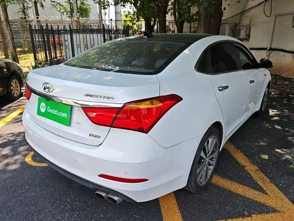 Hyundai Mistra 2016 1.6T Automatic Smart GLS фото 7