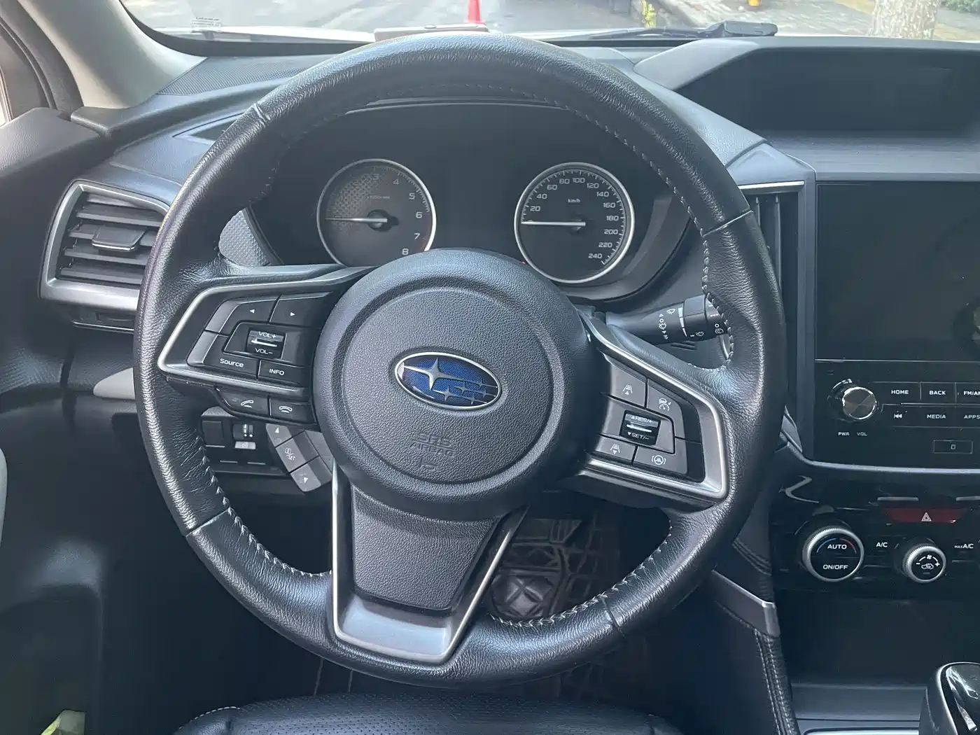 Subaru Forester 2023 2022 2.0i AWD Luxury Edition