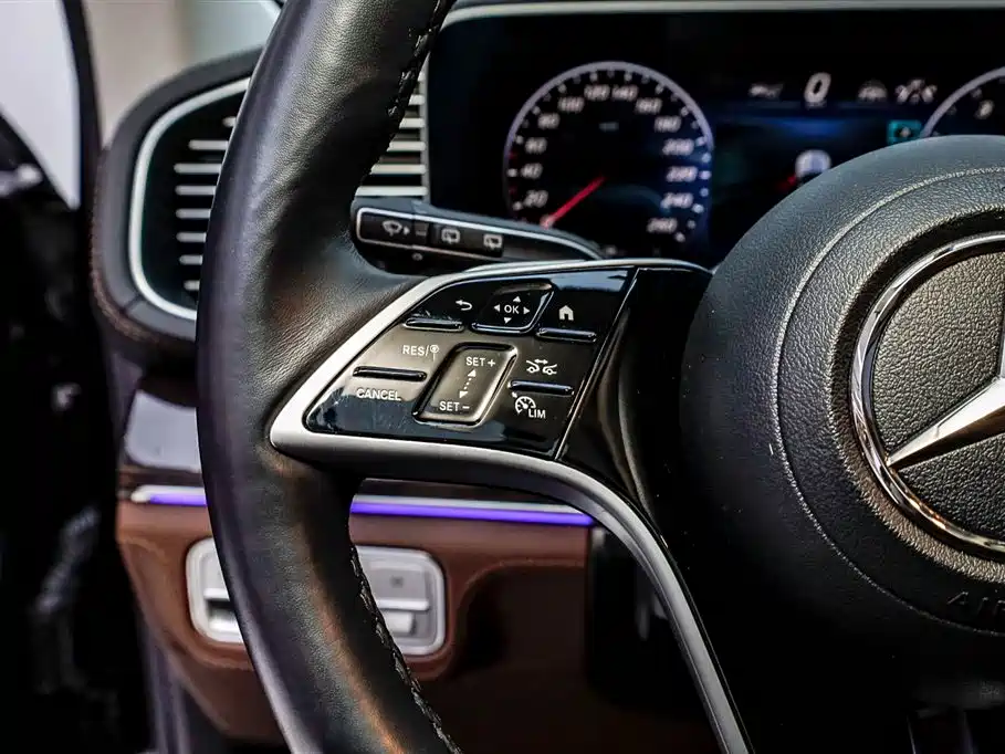 Mercedes-Benz GLE 2024 GLE 350 4MATIC Fashion фото 6