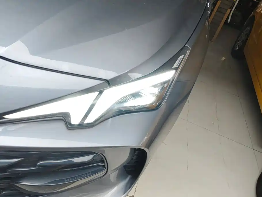 MG MG7 2025 2025 1.5T 300 DCT Elegance Edition