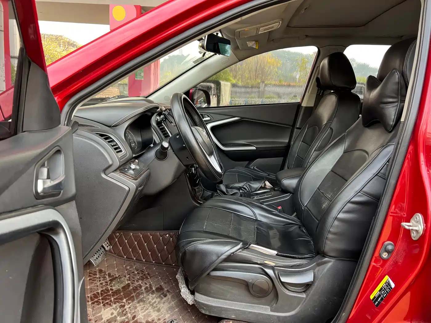 صورة 10 - BAIC Huansu S6