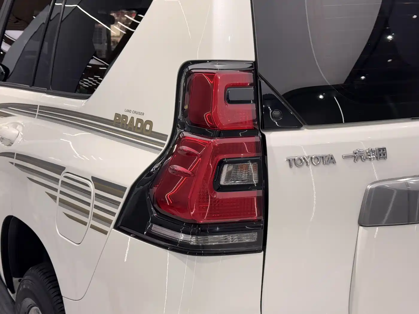 Toyota Prado 2018 3.5L Auto TX-L фото 6