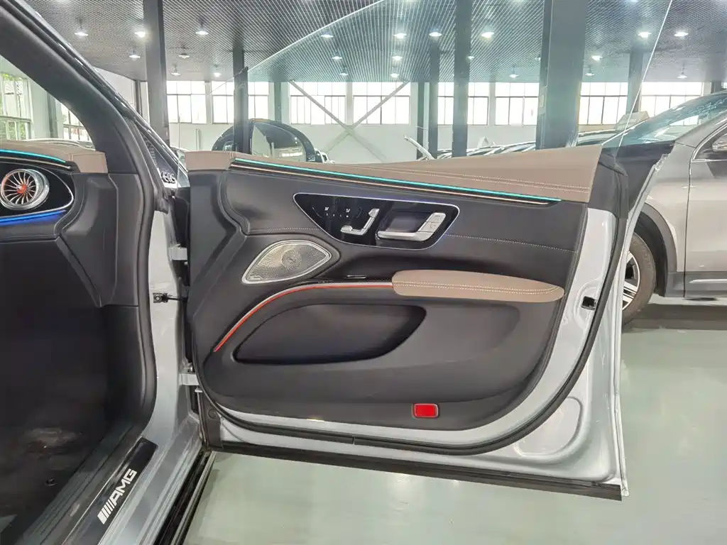 Mercedes-Benz EQS AMG 2022 AMG EQS 53 4MATIC+ фото 11