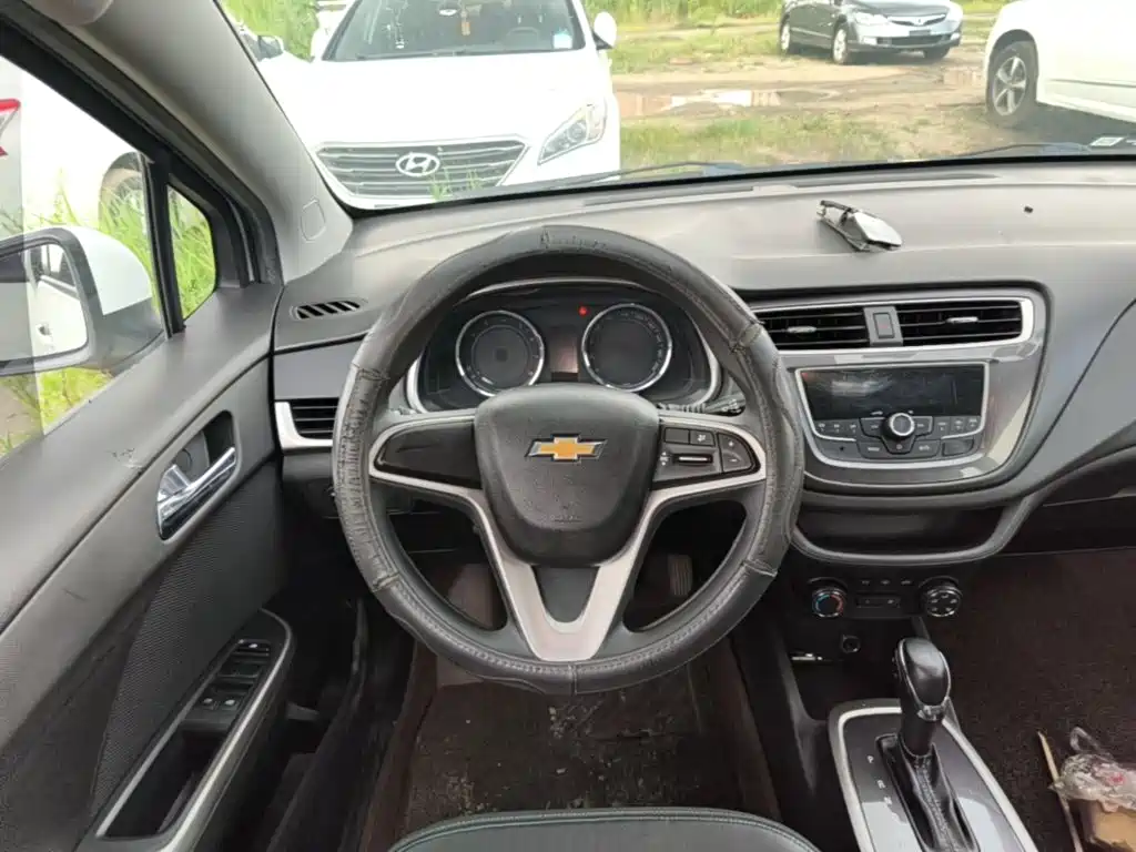 Chevrolet Lova RV 2016 2016 1.5L Automatic Smart-Ride
